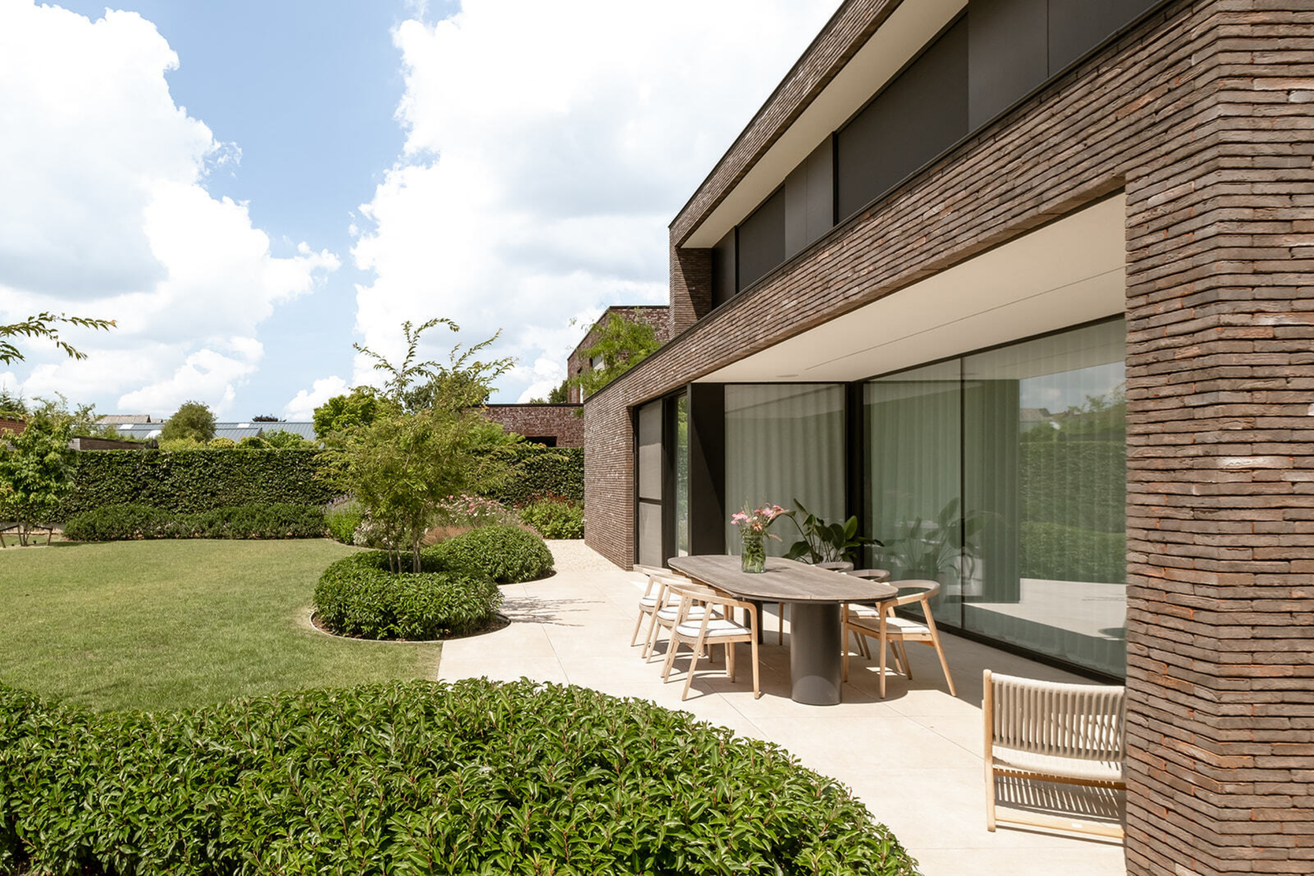 Tuin waar rust en creativiteit samenkomen 19