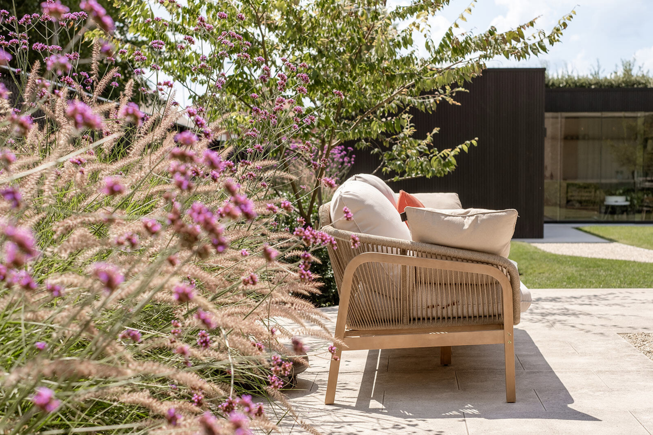 Tuin waar rust en creativiteit samenkomen 50